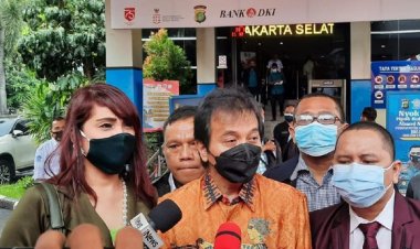 Tolak Damai soal Cuitan 'Eks Menteri Sebodoh Ini', Roy Suryo: Kami akan Teruskan Persoalan Ini....