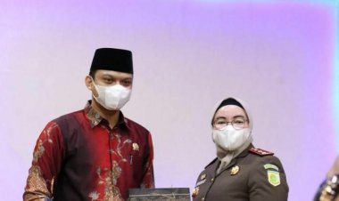 Ketua DPRD Muarojambi Hadiri Pisah Sambut Kejari