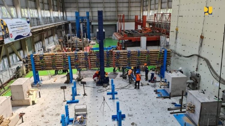 Hebat! Tol Semarang-Demak Dibangun Menggunakan Bahan Bambu