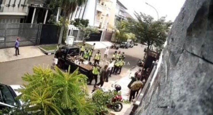 Viral! Oknum Satpam Diduga Peras Warga Kembangan Hingga Dorong-dorongan dan Ribut
