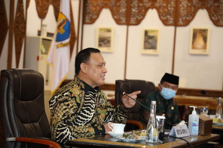 Ketua KPK Firli Warning Kepala Daerah di Jambi: Jangan Bebani Staf dengan Upeti!