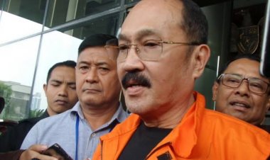 Kandas! Hakim Tolak Gugatan Rp2,2 Triliun Fredrich Yunadi kepada Setya Novanto