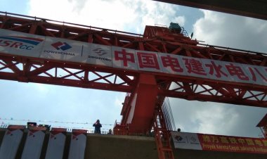 Ralat Janjinya, Jokowi Kini Izinkan Kereta Cepat Gunakan APBN