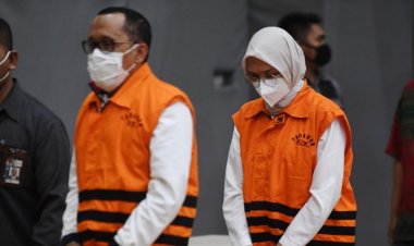 Kasus Bupati Cantik Ini, KPK Periksa dari Ketua Partai, Kadis, Kabid dan Mahasiswi