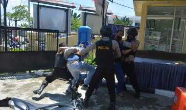Heboh! Polres Bungo-Jambi Diserang OTK, Ternyata....