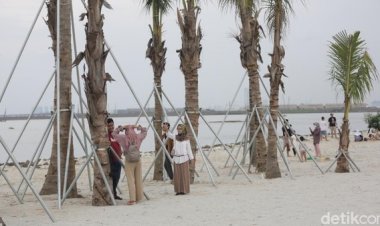 Tak Segan-segan! Satpol PP Gerebek di Pantai Indah Kapuk, 5 Bar & Kafe Disanksi Langgar Jam Operasional Serta Kerumunan