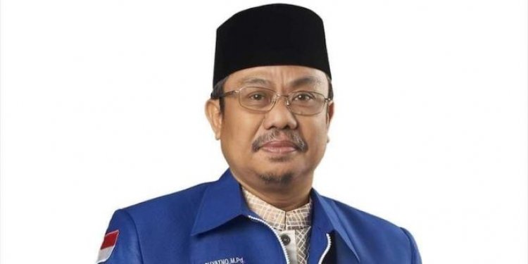 Innalillahi! Profesor Suyatno, Mantan Bendum Muhammadiyah yang Juga Ketua PAN Jateng Wafat