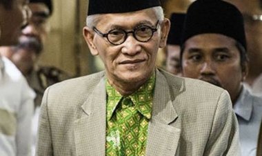 KH Miftachul Akhyar Minta Maaf dan Sebut Layak Dianggap Rais Aam KW 3