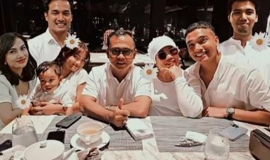 Viral! Foto Keluarga Editan Fuji, Tambahkan Vanessa Angel dan Bibi, Netizen: Bagus, Kaya Nyata jadi Sedih....