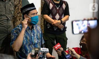 Munarman Bantah Berbaiat ke ISIS, Saksi Minta Pengacara, Hakim Tinggalkan Pekerjaannya