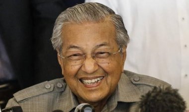Dikabarkan Mahathir Muhammad Meninggal, Begini Faktanya