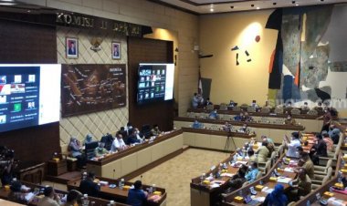 Heboh Pesan Berantai Calon KPU-Bawaslu Sudah Disepakati DPR, Begini Kata Ketua Komisi II