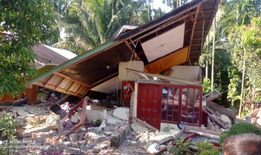 Gempa 6,2 Magnitudo Guncang Pasaman Barat, Bangunan Banyak Roboh dan Rusak