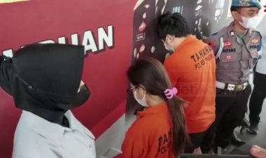 Heboh! Selebgram Ditangkap Saat Bugil Live Show di Toilet Kafe