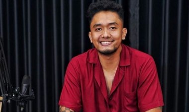 Ogah Satu Frame Aldi Taher, Uus Didepak Kompas TV: Ternyata lebih Penting Rating dibanding Idealisme