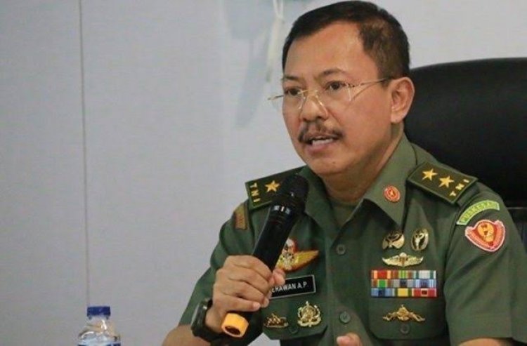 Sang Profesor Bidang Dokter Militer Dipecat dari IDI, Begini Profilnya....