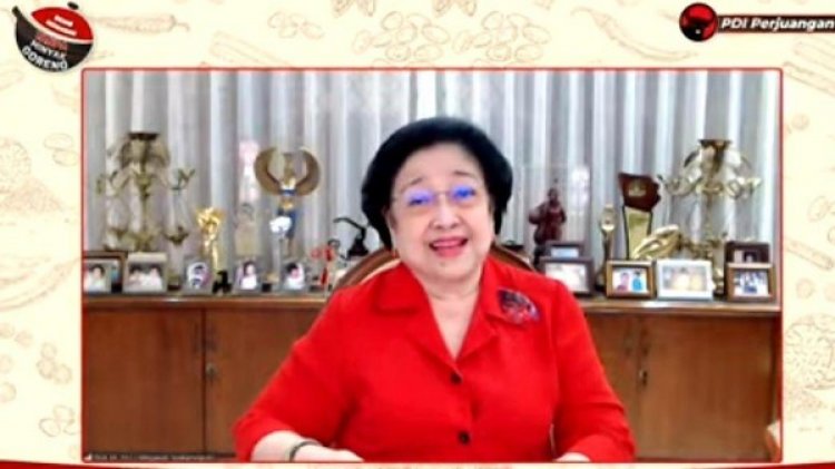 Soal Komentar Emak-emak Antrian Minyak Goreng, Megawati: Saya Pernah Jadi Rakyat Biasa setelah Ayah Saya Dilengserkan