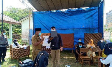 Sekda Muarojambi Tinjau Pelaksanaan Pilkades Serentak 