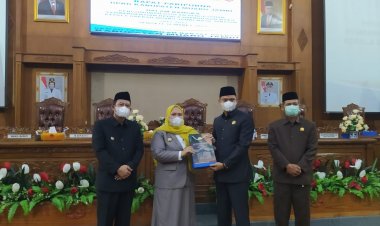 Bupati Sampaikan LKPJ Tahun 2021 ke DPRD Muarojambi