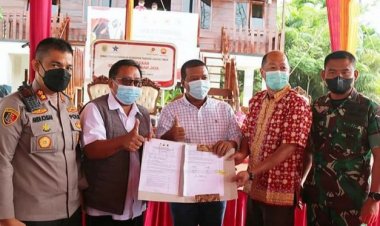 Bupati Tanjab Timur Terima Tanggung Jawab Sosial dari SKK Migas-PetroChina Jabung Ltd