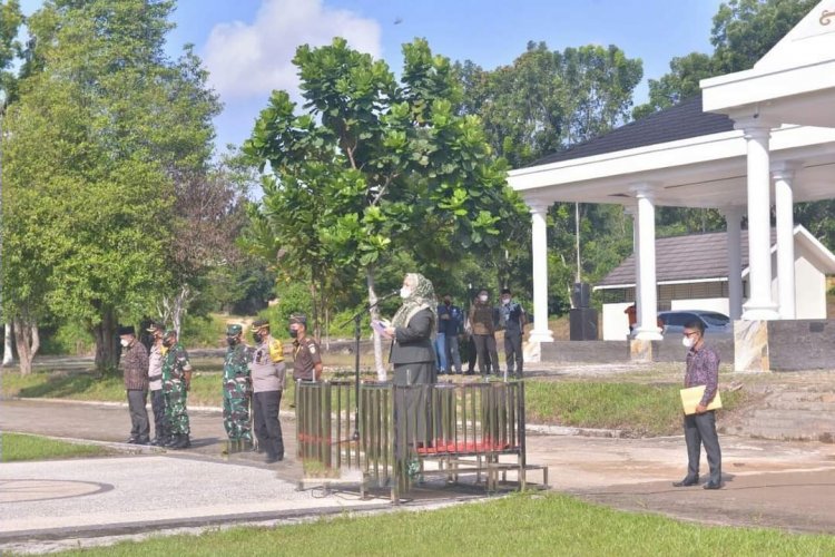 Bupati Masnah Pimpin Apel Pencanangan Gerakan Vaksinasi Serbu Desa