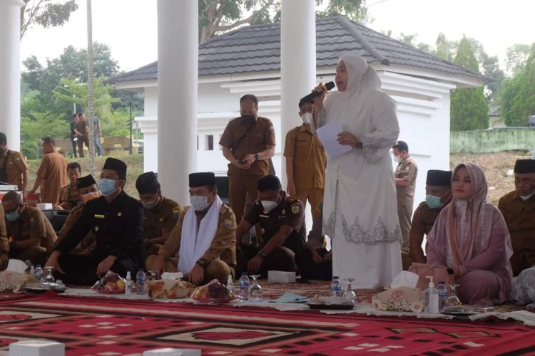 Bupati Masnah Bersama Gubernur Jambi Hadiri Acara Isra Mikraj 1443 Hijriah
