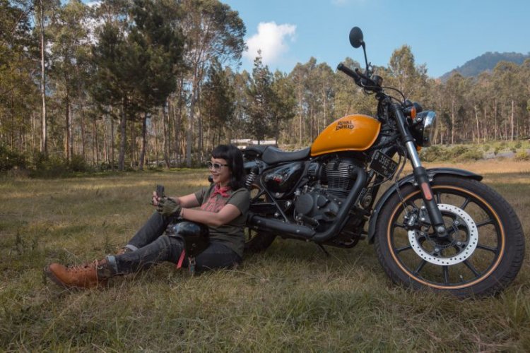 Cerita Phopira, Perempuan yang Geluti hobi "Riding"