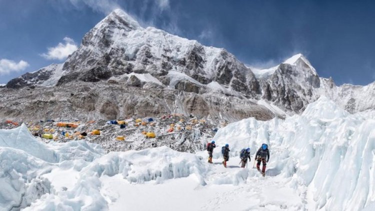 Duh! Gegara Kencing Manusia Gunung Everest Mencair