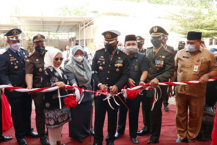 Sekda Mursidi Hadiri Puncak Acara HUT Bhayangkara ke-76 di Mapolres Bungo