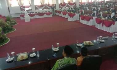 Ketua DPRD Persilahkan 2 Calon Wakil Bupati Merangin Berunding