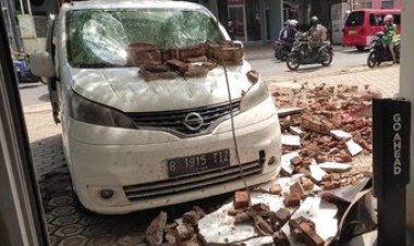 Bupati Cianjur Sebut Rumah-rumah Hancur, Warga Histeris Saat Gempa
