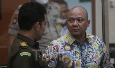 Sidang Teddy, Jaksa Heran Fatullah Mau Tukar Uang Doddy ke Mata Uang Asing
