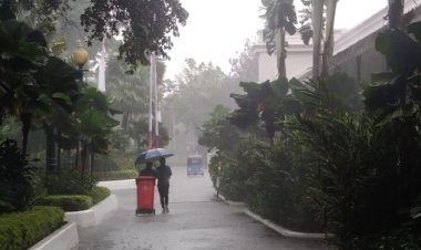 BMKG Sebut Waspadai Hujan Petir di Sebagian Wilayah DKI Siang Hari