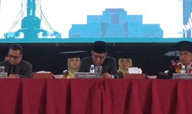 Hadiri Wisuda Universitas Muhammadiyah Jambi, Abdullah Sani Minta Wisudawan Kembangkan Ilmu yang Diperoleh
