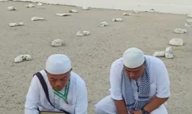 Gubernur Al Haris Ziarah Ke Makam Imam Besar Syekh Nawawi Albantani dan KH Maimun Zubair