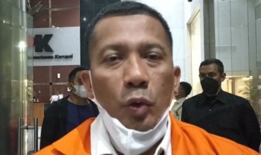 Jadi Tersangka, Bupati Kepulauan Meranti: Minta Maaf ke Warga Meranti atas Kekhilafan Saya