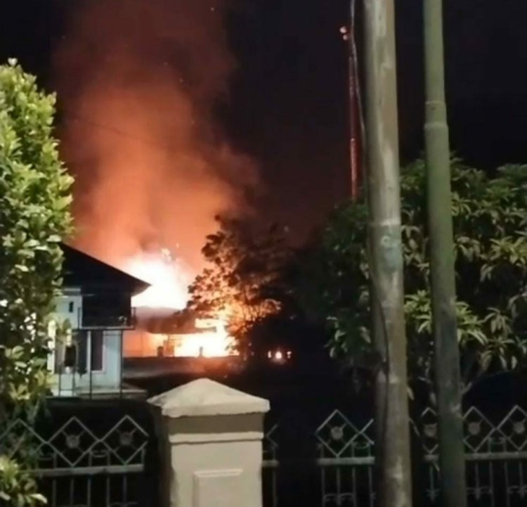 Warung Mekdo Muarojambi Ludes Terbakar, Begini Kondisi Terkini