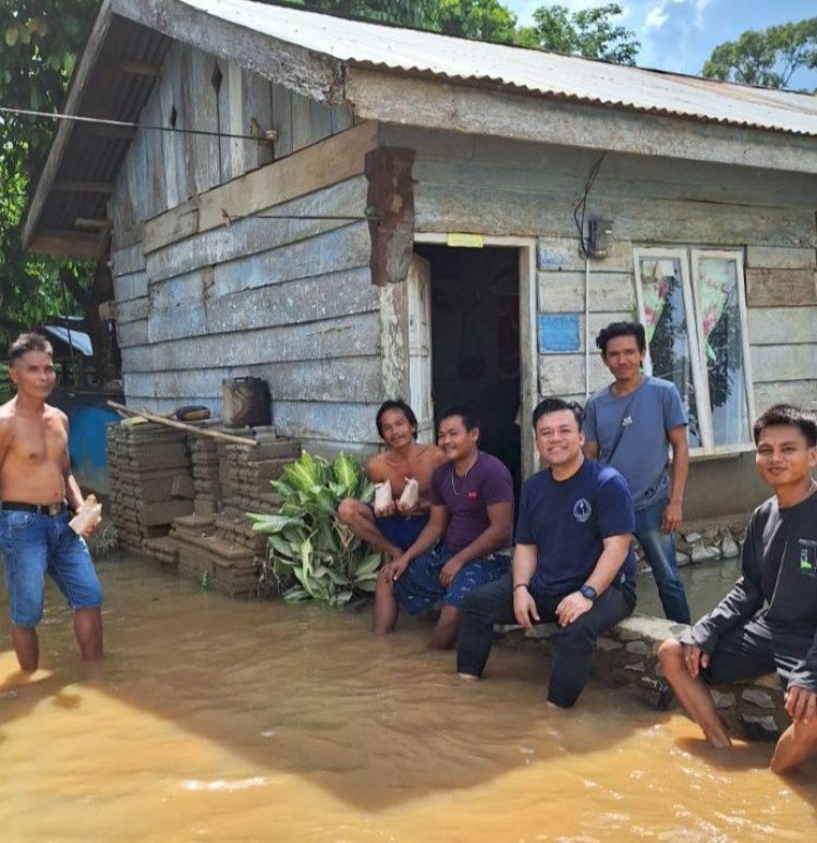 Marwansyah PS Beri Bantuan ke Korban Banjir, Hari Keempat Terjun Langsung ke Lokasi