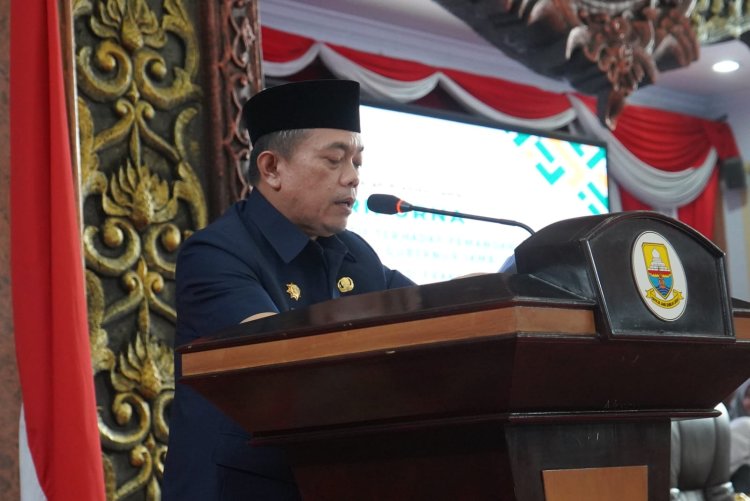 Gubernur Al Haris Beri Penjelasan Atas Capaian Pembangunan Pemprov Kepada Dewan