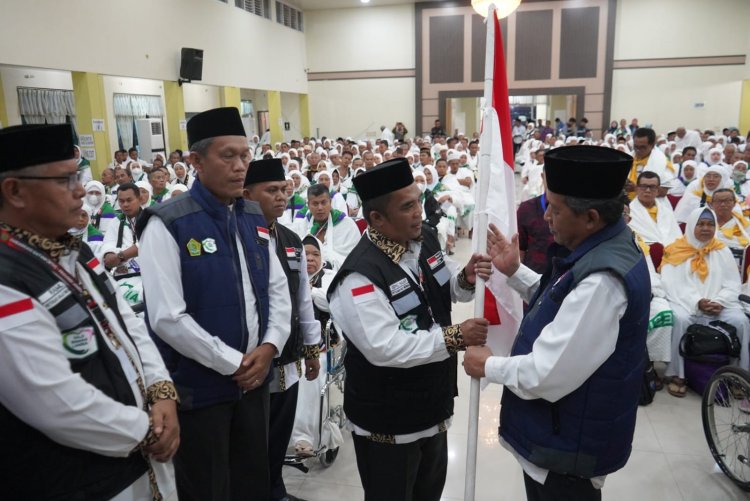 Lepas JCH Kloter 28, Wagub Sani Pesan Jaga Kesehatan, Fisik dan Bathin