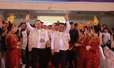 Jumiwan Aguza dan Maidani Gaungkan Komitmen Bungo Jadi SMART di Depan Ribuan Relawan Muda