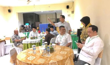 Seragam Kemeja Putih, Paslon Jumiwan Aguza-Maidani Sukses Selesaikan Tes Kesehatan di Hari Terakhir