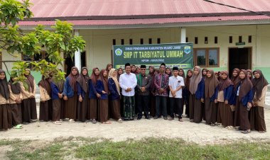 Hari Santri, Ketua DPRD Kabupaten Muaro Jambi Sambangi SMP IT Tarbiyatul Ummah
