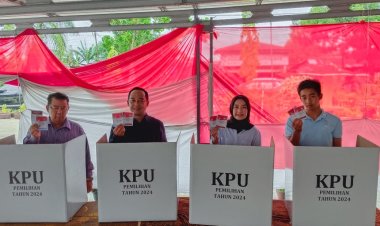 Mantap JADI Menang! Jumiwan Aguza Beserta Keluarga Nyoblos di TPS 07