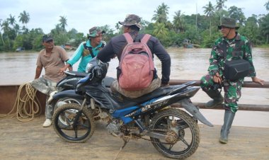 Pelda Rudi Lakukan Komsos Soal Penerimaan TNI ke Warga