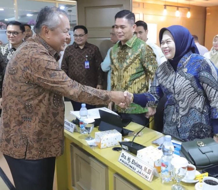 Senator Elviana Minta Bank Tingkatkan Edukasi QRIS di Daerah, Termasuk Bungo