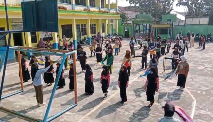 SMA Muhammadiyah 1 Lubuklinggau dan SD Aisyiyah Gelar Latihan Gabungan Marching Band Jelang HUT RI ke-80