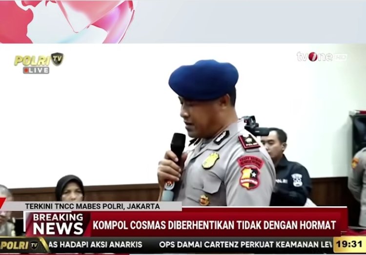 Danyon Resimen 4 Brimob Kompol Cosmas Kaju Gae Menangis Saat Sidang KKEP Putuskan Dipecat Tidak Hormat