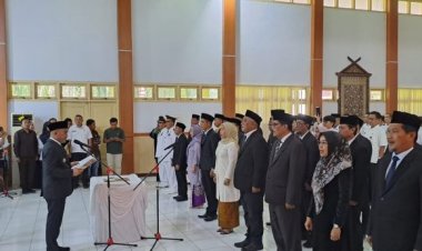 36 Pejabat Baru Resmi Dilantik, Bupati Deddy: ASN Harus Bekerja Nyata, Bukan Sekadar Duduk di Kursi Jabatan!