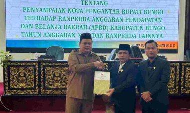 Paripurna APBD 2026 Sepi Utusan! Wabup Bungo Semprot Camat yang Pilih Bimtek